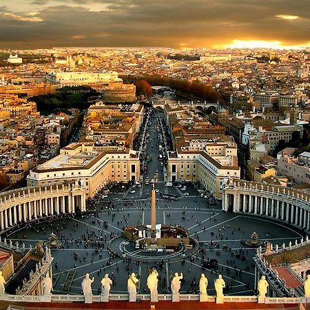Vatican Rooms Guest House Rome Bagian luar foto