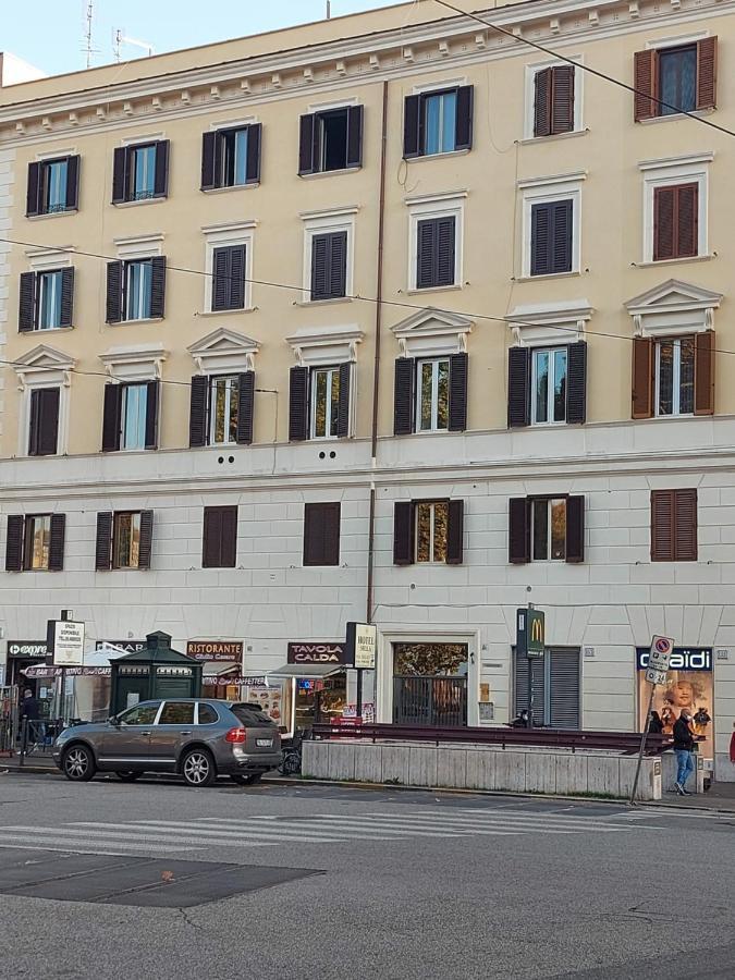 Vatican Rooms Guest House Rome Bagian luar foto